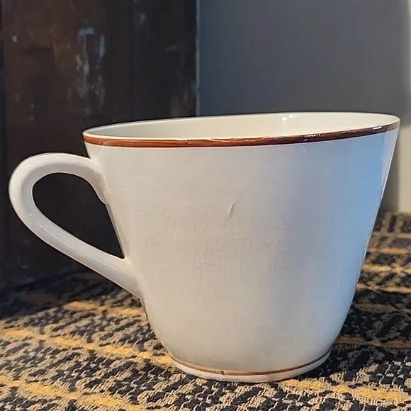 Vintage Coffee Hound Mug - Picture 2 of 5